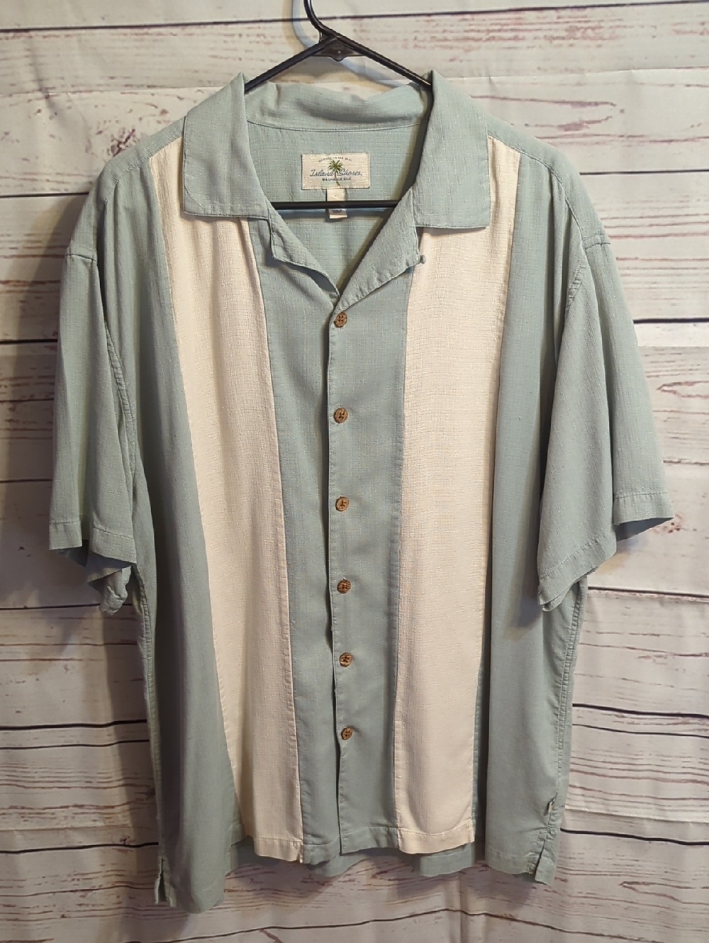 Tropical Retreat Short-Sleeve Button-Up Shirt - Sage Green & Cream